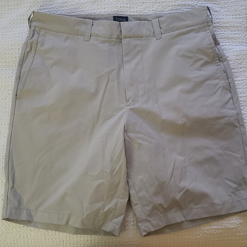 J. Crew Men's Tech Oxfords 9 Inch Inseam New Without Tags Never Worn